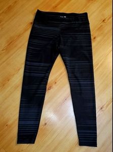 Old Navy Active Women's Stripped Leggings